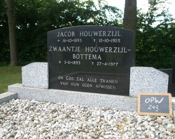 Opwierde 243 Zwaantje Bottema & Jacob Houwerzijl